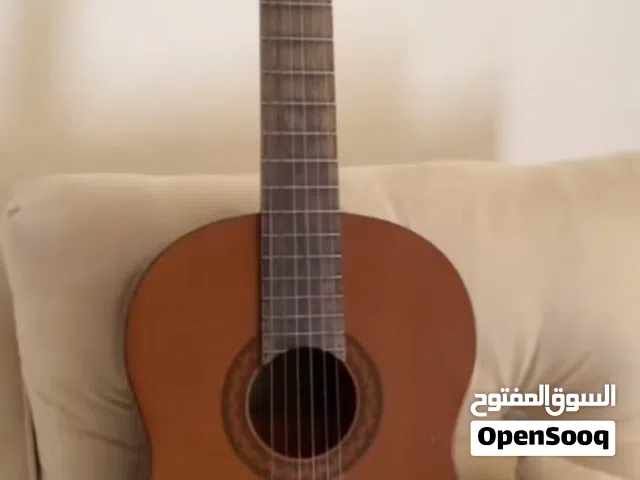جيتار كلاسيكي YAMAHA C40