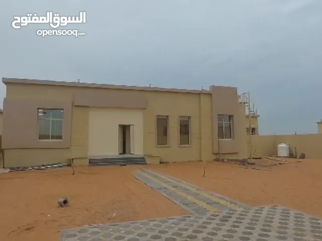 1 m2 3 Bedrooms Townhouse for Rent in Ras Al Khaimah Other