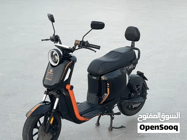 سكوتر كهربائي قوي جداً