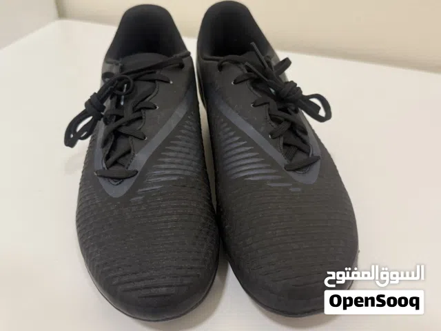 Nike phantom gx3 academy نايكي فانتوم جي اكس 3 لون أسود مقاس 43 43