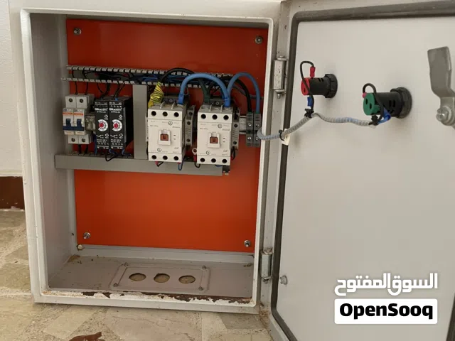 قلاب مولد كهربائي