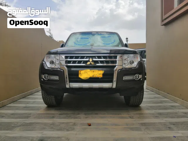 2019 Mitsubishi Pajero GLS