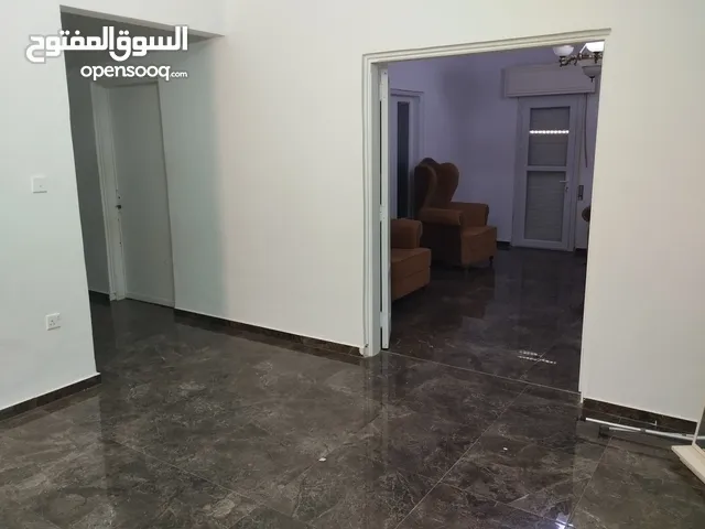 200 m2 4 Bedrooms Apartments for Sale in Benghazi Keesh