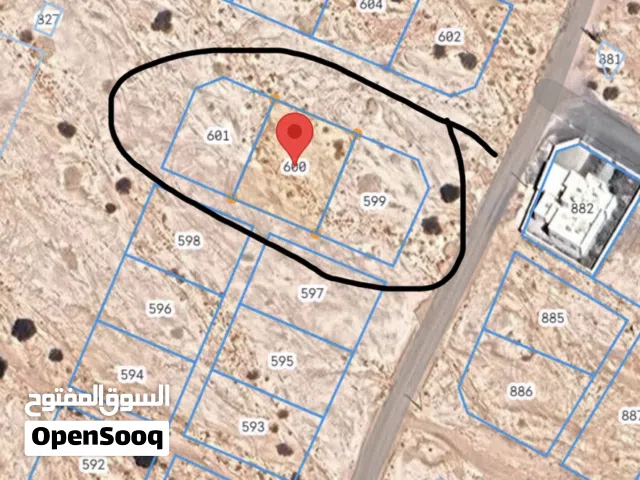 ثلاث اراضي شبك فرصه نادره من المالك مباشره