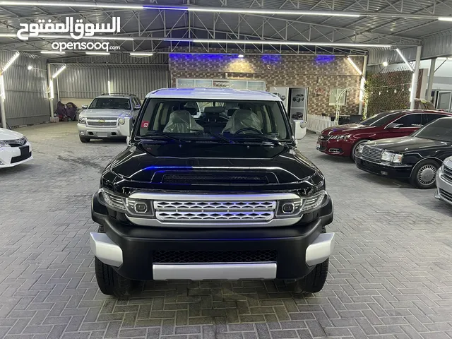 Used Toyota FJ in Ajman