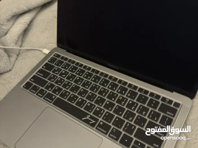 2020 inch13-MacBook Air with Apple M1 chip