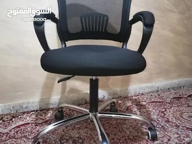 كرسي مكتب مستعمل بحاله وكاله