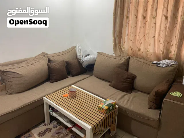للبيع أغراض شبه جديده جديده