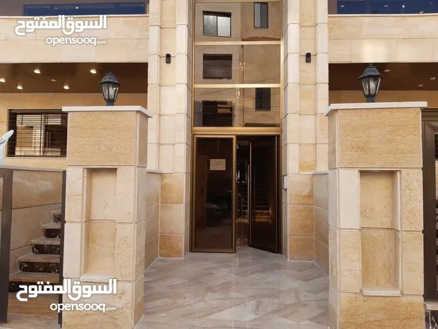300m2 4 Bedrooms Apartments for Sale in Amman Khalda