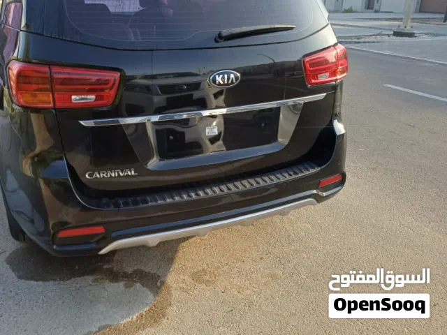 2019 Kia Carnival LX