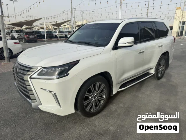 2017 لكزس LX LX 570