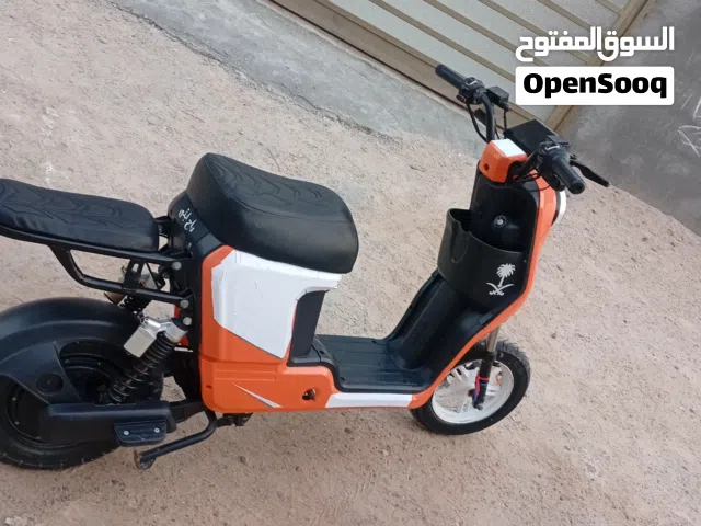 2024 سوزوكي Addresa