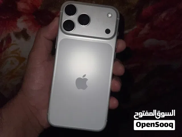 ايفون 17برو ماكس 256استخدام 20يوم فقط نسخه الشرق الأوسط شحن 10مرات فقط البيع لظروف شخصيه