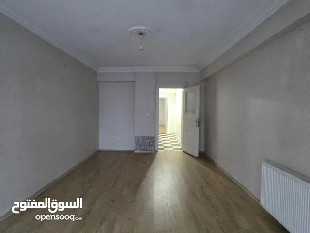 120 m2 3 Bedrooms Apartments for Rent in Istanbul Esenyurt