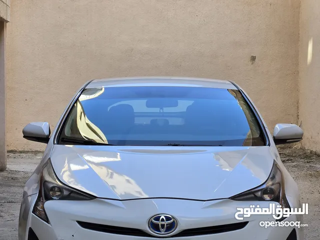 Used Toyota Prius in Amman