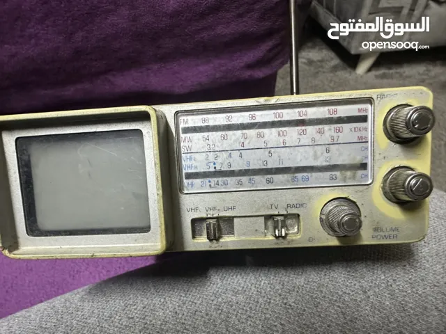 تلفزيون مع راديو ياباني ماركه orion قطعة نادره جدا لهواة المقتنيات القديمه