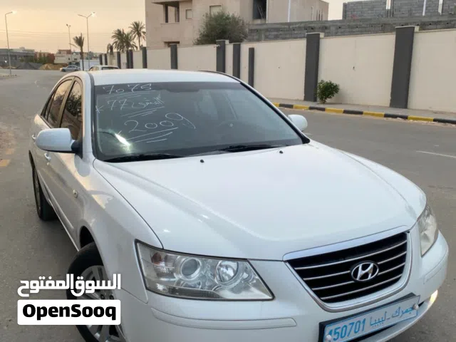 2009 هيونداي سوناتا Standard