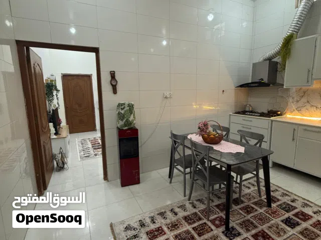 405 m2 3 Bedrooms Townhouse for Sale in Basra Dur Al-Naft