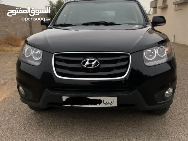 Used Hyundai Santa Fe in Tripoli