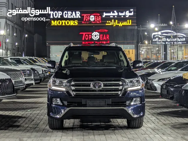 تويوتا لاند كروزر VXR 5.7