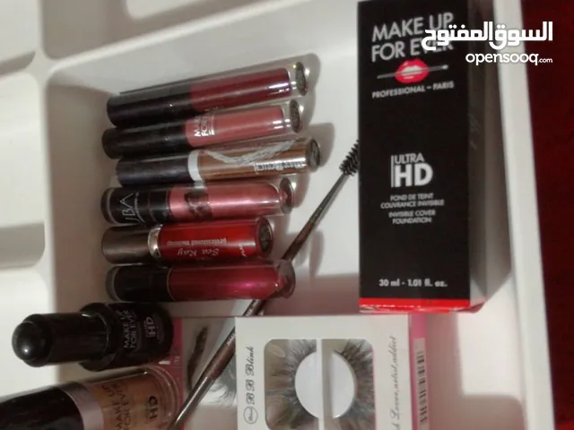 مكياج وشعر