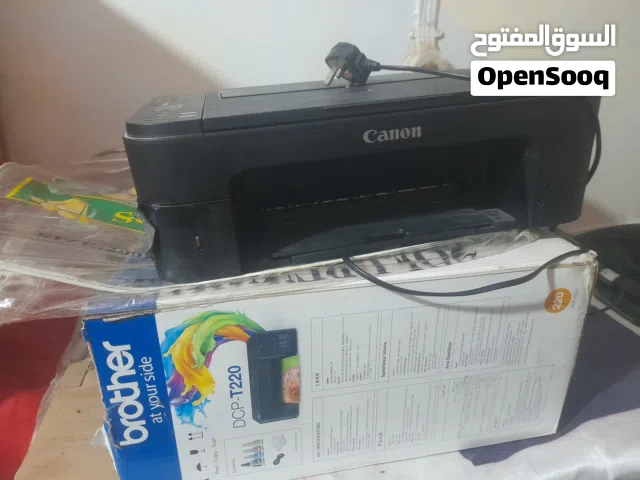 طابعه TS3140مستخدمه مرات قليله جدا وبسعر مناسب  تطبع ملازم واوراق كثيره مع الوانهه احمر واسود وازرق