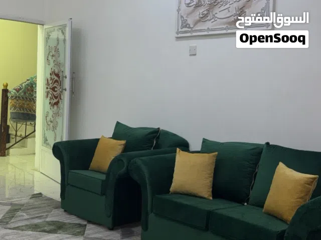 كنبات مع سجاد للبيع