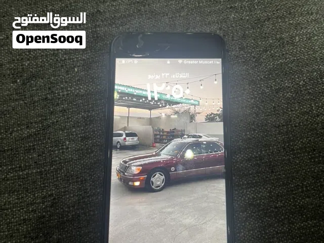 Apple iPhone 8 64 GB in Al Batinah