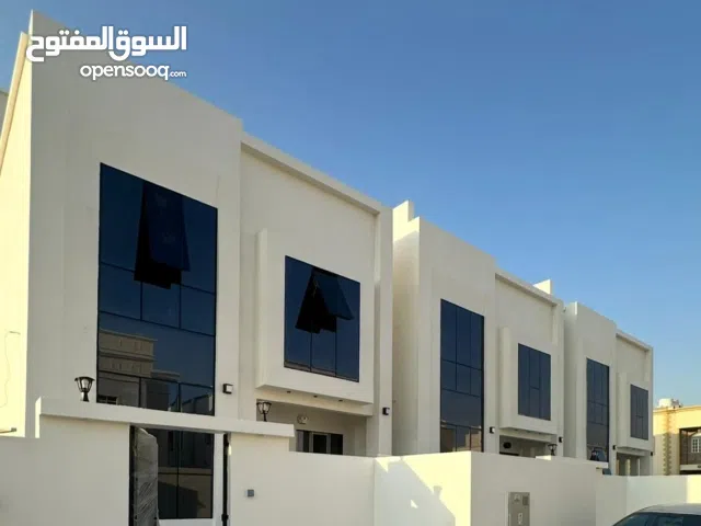 للبيع فلتين في معبيله 8 خلف نيستو كل فيلا بسعر 67الف