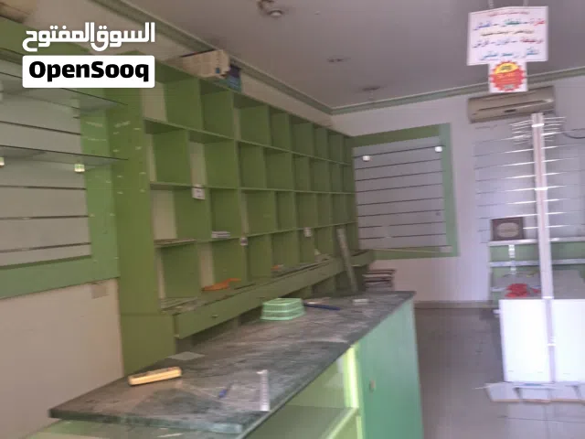 للايجار بميدان حولي شقق سكنيه ومحلات تجاريه