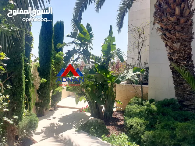 800 m2 4 Bedrooms Villa for Rent in Amman Abdoun