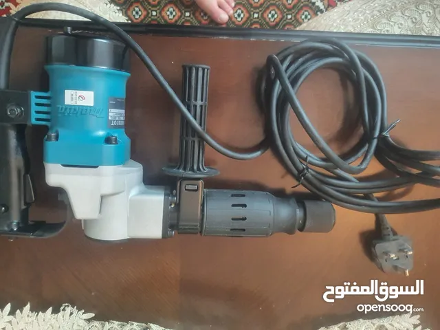 معدات صناعيه