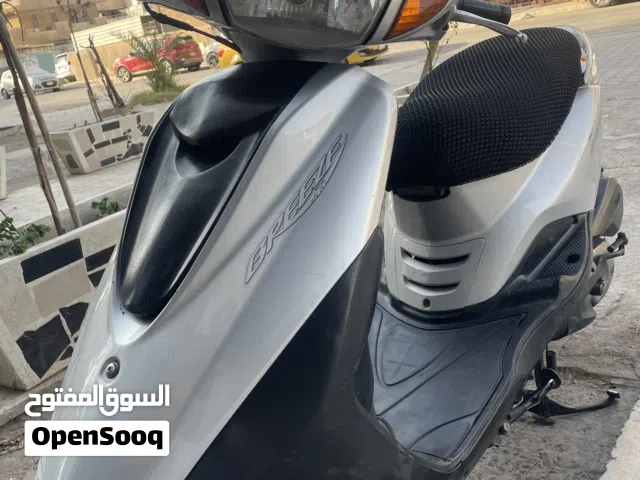 بيع دراجه ياماها بريز كابريتر