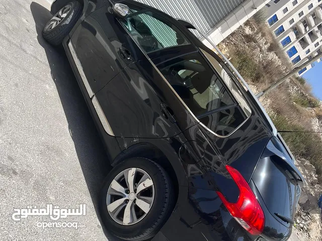 بيجو 2015 تسيير 2016 للبيع بحاله ممتارة جدا