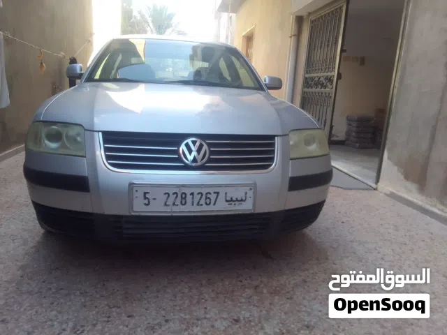 Used Volkswagen Passat in Tripoli