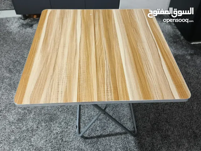 ميز يطبك للبيع المستعجل استعمل خفيف سهل الاستخدام نظيف وعملي