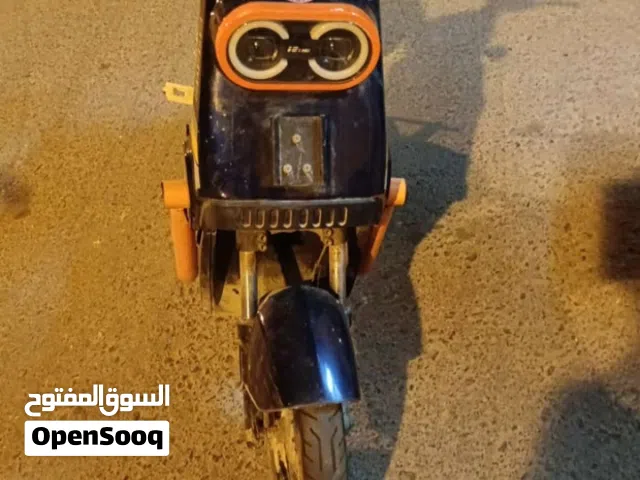 للبيع سكوتر الكهربائيه نضيف طالع الوصف