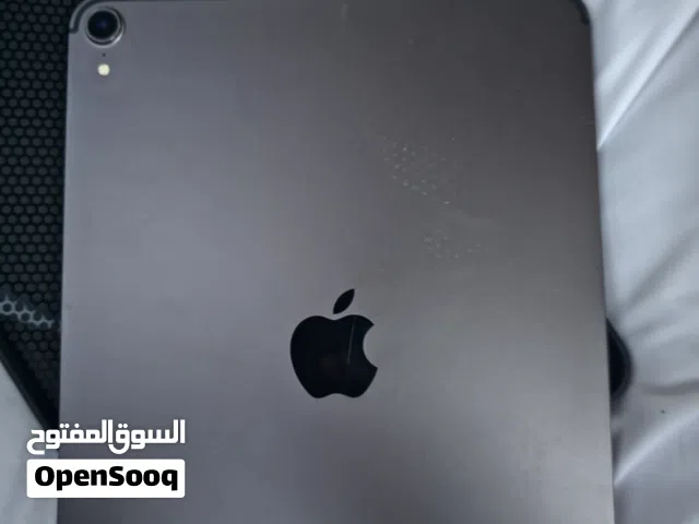 Apple iPad Pro 11 64 GB in Al Sharqiya