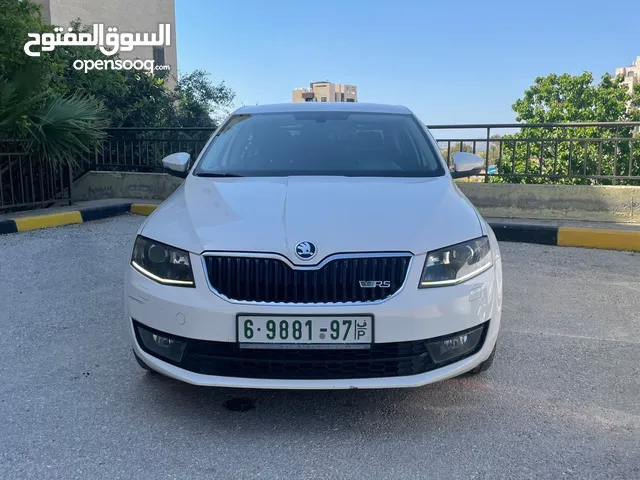 سكودا اوكتافيا 2015