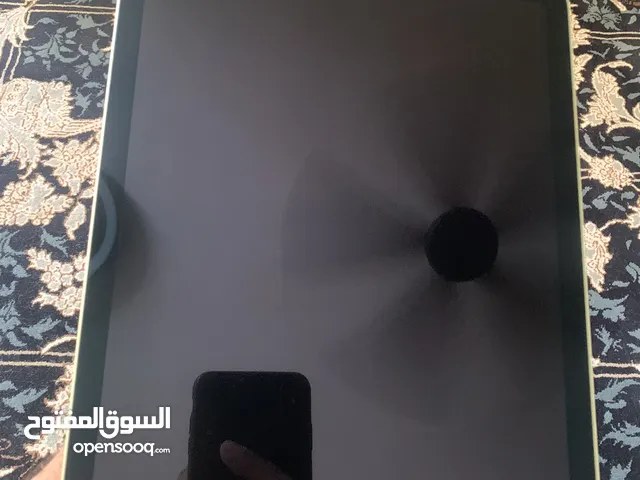 Apple iPad Air 4 64 GB in Baghdad