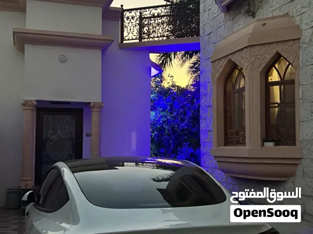 2021 تيسلا موديل 3 Standard Plus