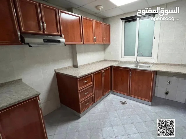 *A شقة مميزه للبيع بأورينت تاور - مقدم 5% قسط على 8 سنوات أستلام فوري تشطيب عالي الجودة