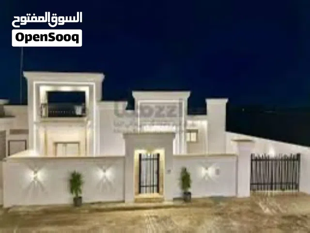 فيلا أرضية في السيدة عائشة للإيجار