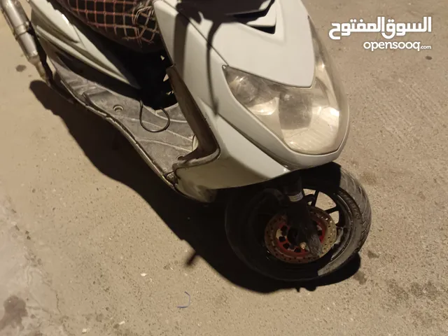 Used Yamaha YZF-R6 in Basra