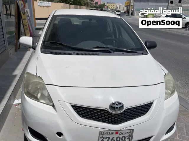 2010 Toyota Yaris Basic