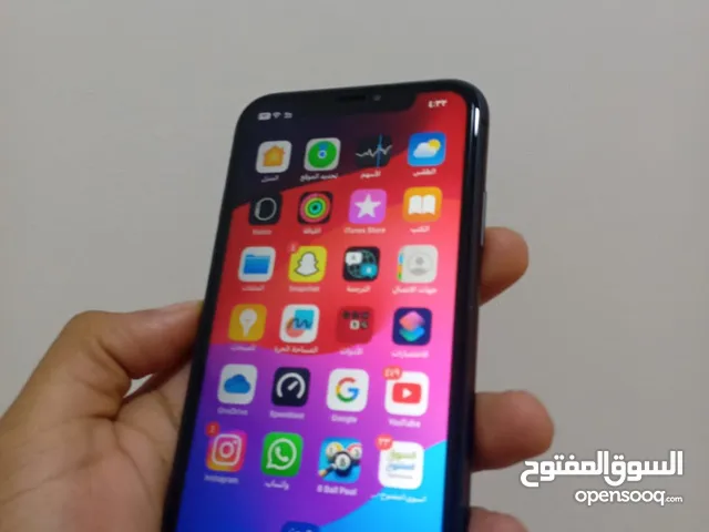Apple iPhone 11 64 GB in Al Batinah
