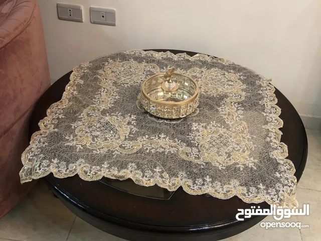 طاولات وسط مدورة