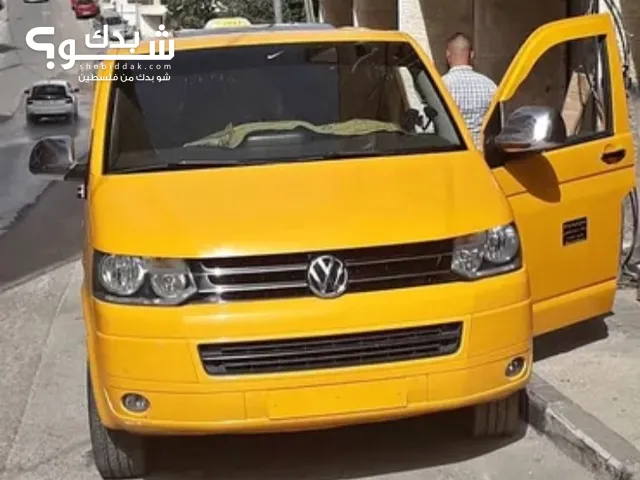 Volkswagen Caravelle 2014 in Ramallah and Al-Bireh