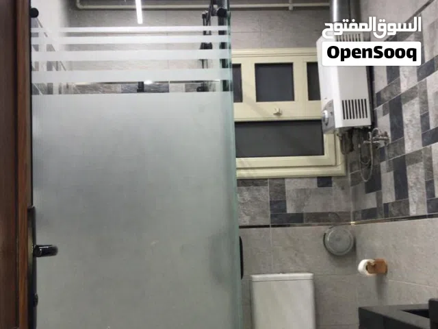 شقة روف دور 4 مع مصعد نموذج 8 سوبر لوكس