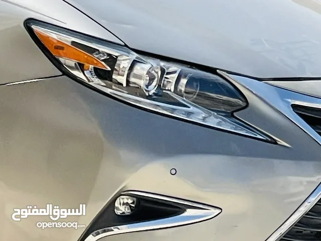 لكزز ES350 ماشي 7000 وارد